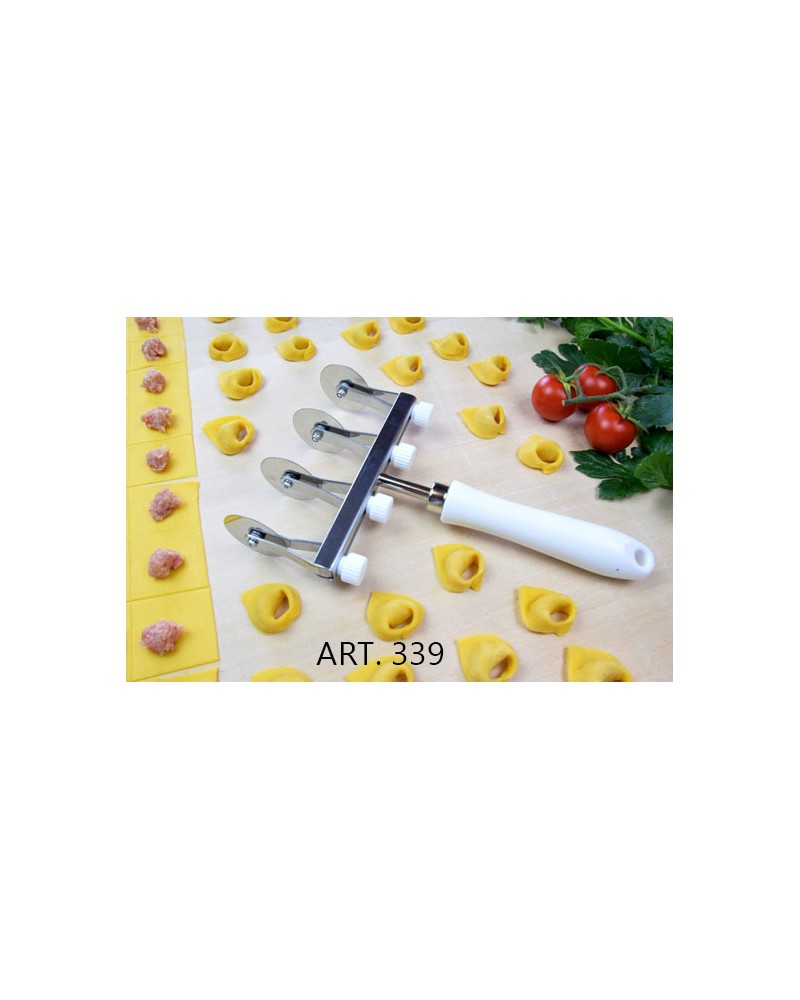 TAGLIAPASTA 4 LAME LISCIO REG.MM24-100K4 ART. 339