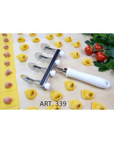 TAGLIAPASTA 4 LAME LISCIO REG.MM24-100K4 ART. 339